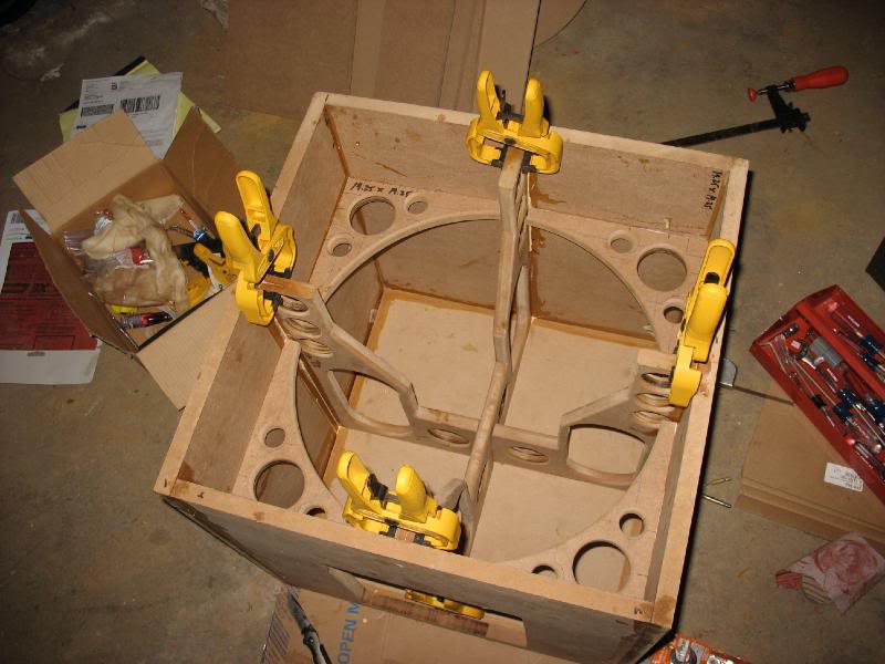 Изготовление сабвуфер в стиле кубика Рубика